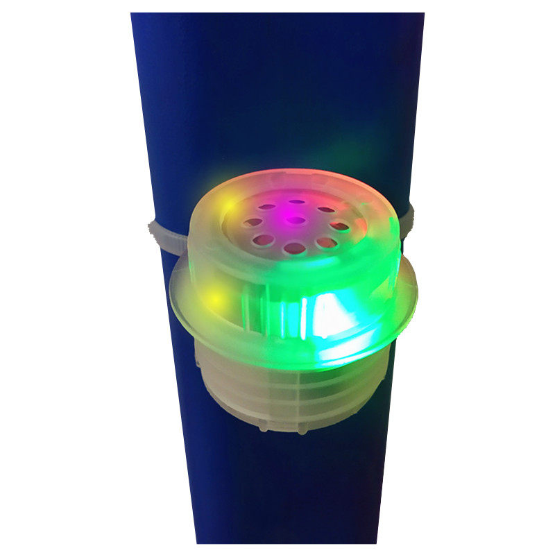 热销新款童车音乐器滑板车音乐盒闪光三轮车按压喇叭扭扭车播放器