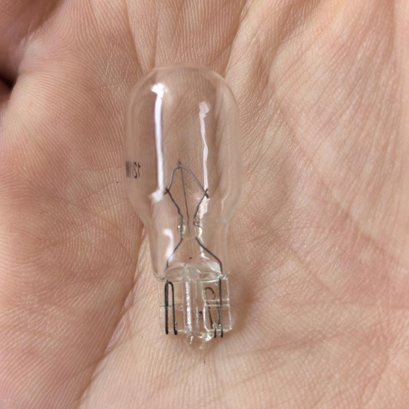 W16W T15 12V 汽车后尾灯灯泡 高位刹车灯倒车灯方向灯原车卤素