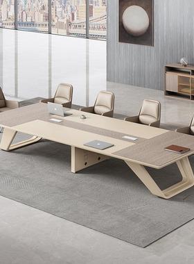 大桌型轻奢烤漆会长椅简议约现代会议室办公桌椅组合洽JH33桌谈会