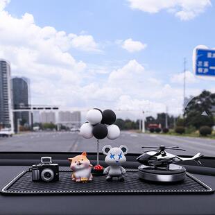 汽装饰件车内内饰车饰品红RHE小摆新款中控台网女士男士模型可爱