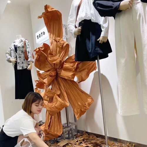 服氛装店EXD橱窗装饰场景布花置大型纸艺花围感假花仿真设轻奢摆