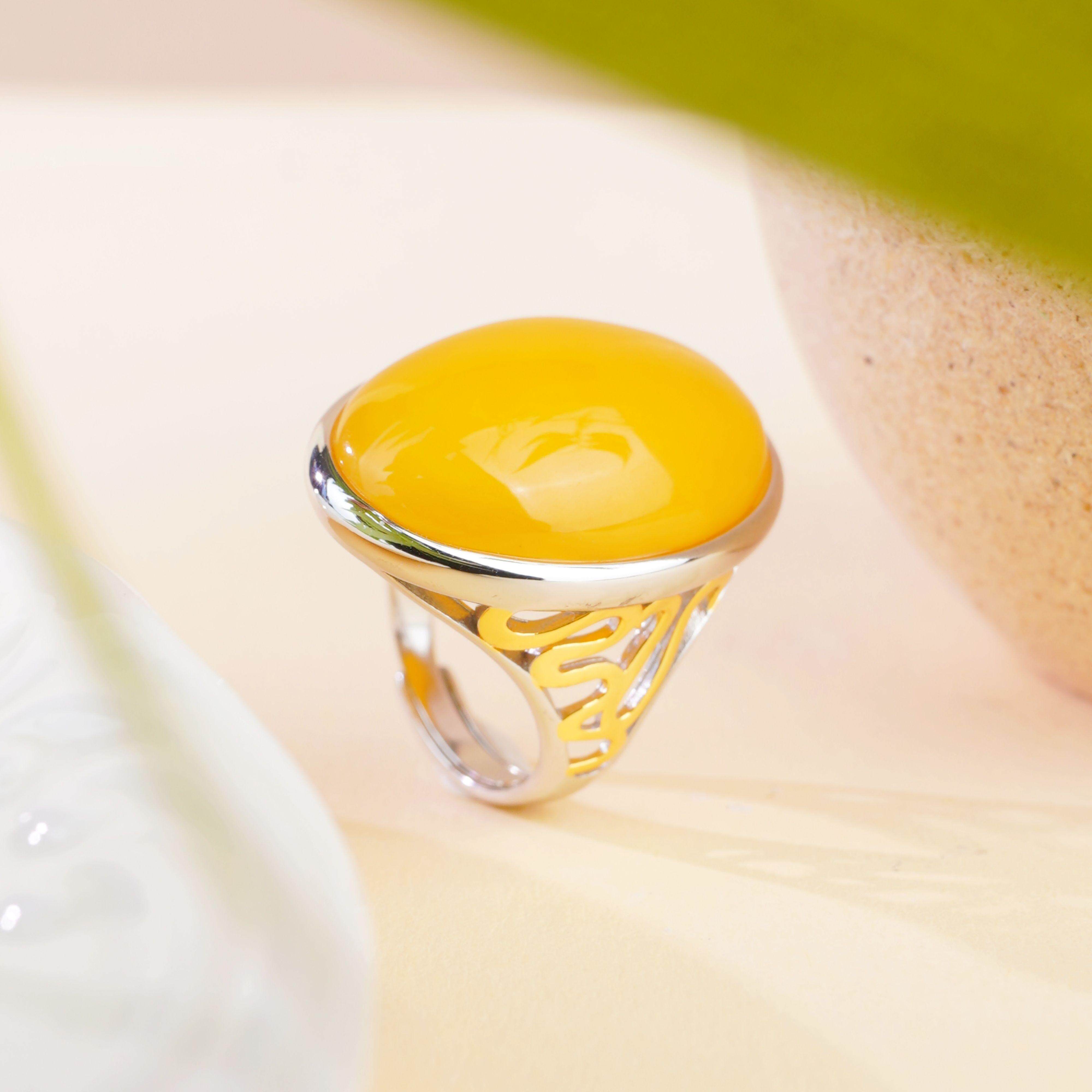 【Q .Jewelry】蜜蜡戒指 略有不同