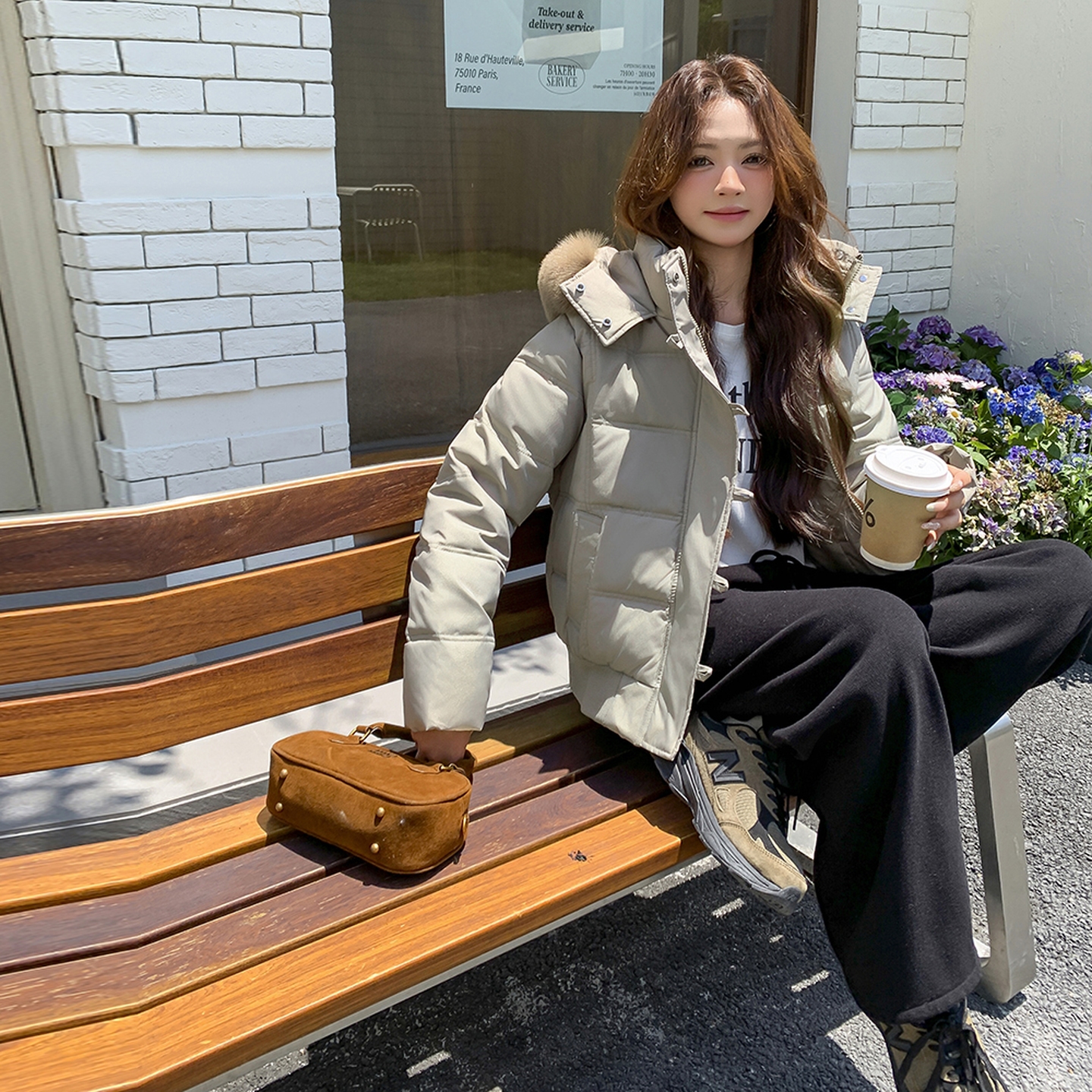 2025新款短款棉服女秋冬新款时尚洋气加厚连帽保暖女士棉衣外套潮