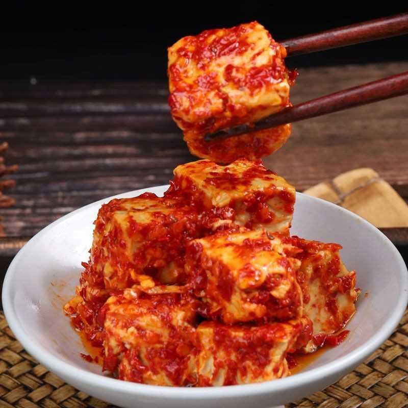 湖南豆腐乳香辣豆腐乳香辣味无添加霉豆腐江西纯手工下饭菜无油
