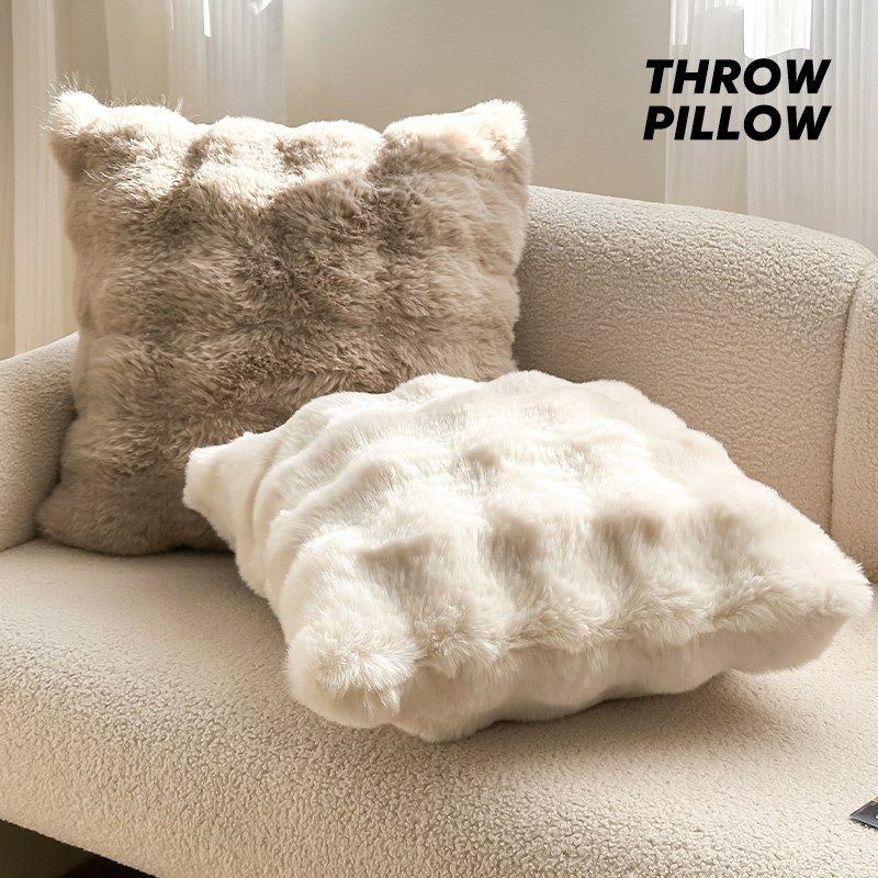 轻奢法式客厅沙发抱枕软装毛绒卧室床头靠垫午睡枕头靠枕套不含芯