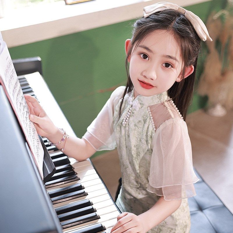 2024亲子旗袍母女装夏洋气高开叉女童连衣裙修身显瘦一模一样蕾丝