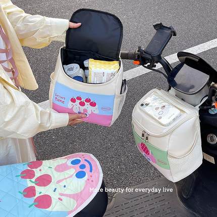 电动车挂物包防水大容量置物兜通用手机充电器前挂包雨衣收纳挂袋
