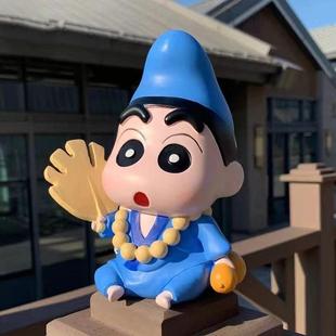 济公蜡笔小新COS系列可爱女生办公桌面车载机箱摆件10cm公仔手办