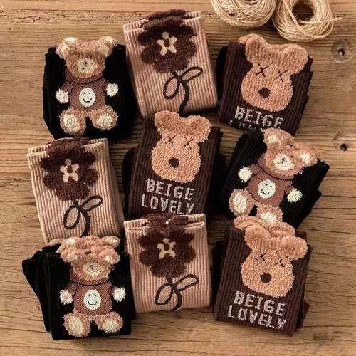 秋季爆款羽毛纱小熊袜子女中筒毛