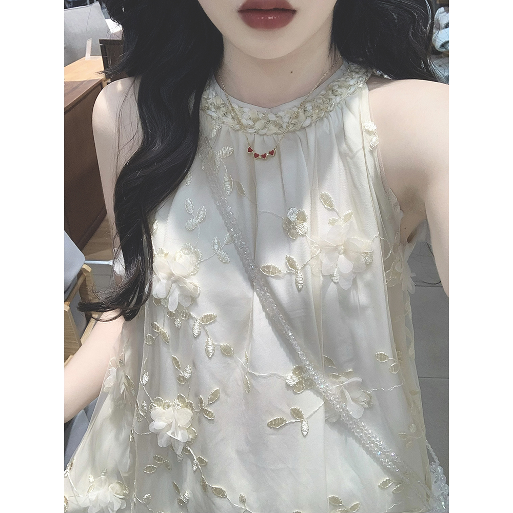 法式气质刺绣挂脖系带连衣