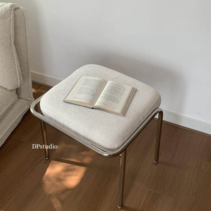 设计师款简约软包化妆凳卧室轻奢化妆椅小户型网红客厅家用换鞋凳,住宅家具,梳妆凳,淘宝优惠券,粉丝福利购,淘宝优惠卷