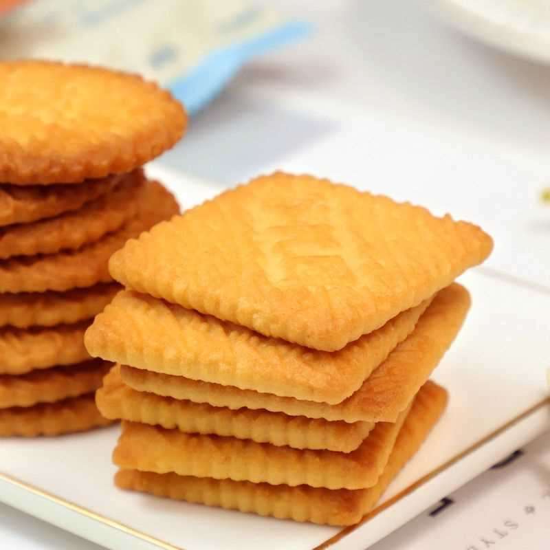 无糖食品高钙牛奶饼干鲜葱咸味椒盐无蔗糖糖醇代餐饱腹忌糖零食