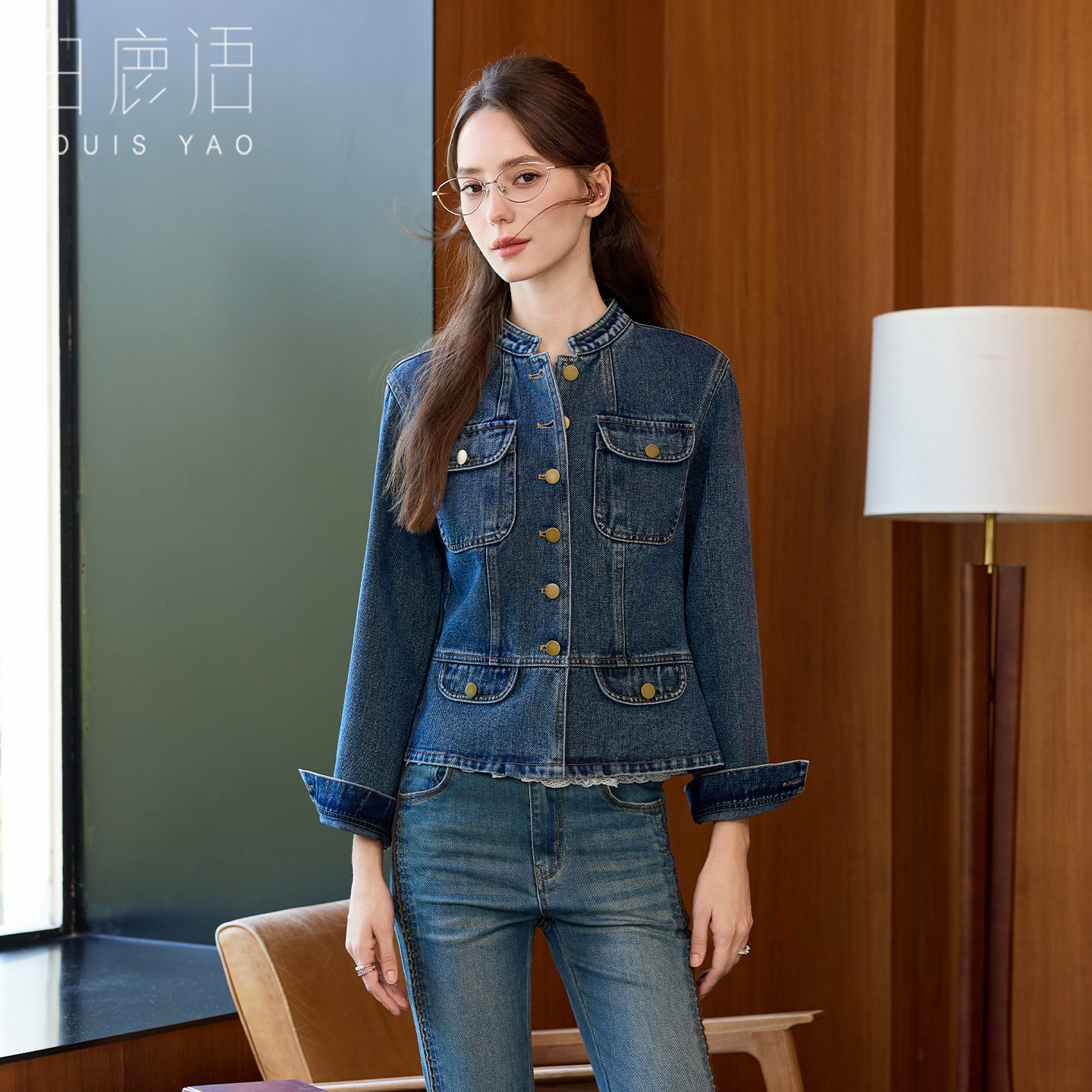 白鹿语复古修身立领牛仔外套女26秋新款水洗蓝长袖日常休闲短上衣