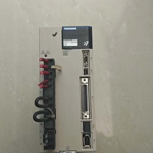 议价伺服驱动器 SGD7S-7R6A00B202维修