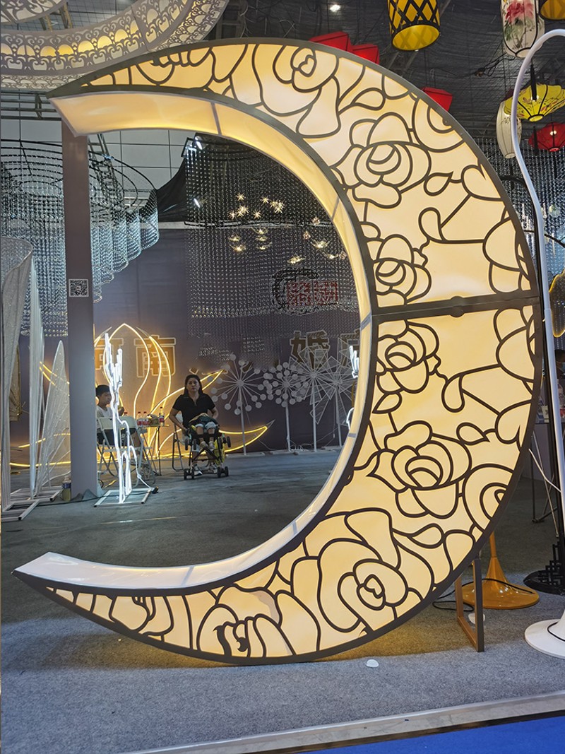 婚庆铁艺道具发光月亮灯箱路引婚礼现场场景布置贴膜舞台背景摆件