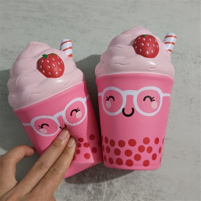 慢回弹玩具Squishy草莓冰淇淋奶茶解压发泄球捏乐少女心儿童礼物