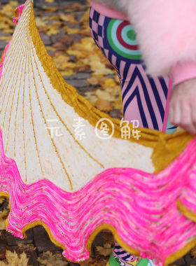 妖男神秘织披肩图解the Doodler 女士披肩编织图解教程文字版