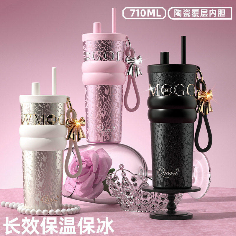 保温杯女2025新款高颜值大容量冰霸杯便携咖啡吸管杯车载随行杯子