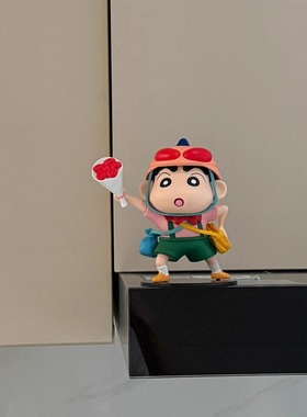 好可爱！送花蜡笔小新摆件桌面装饰品客厅电视柜手办创意家居好物