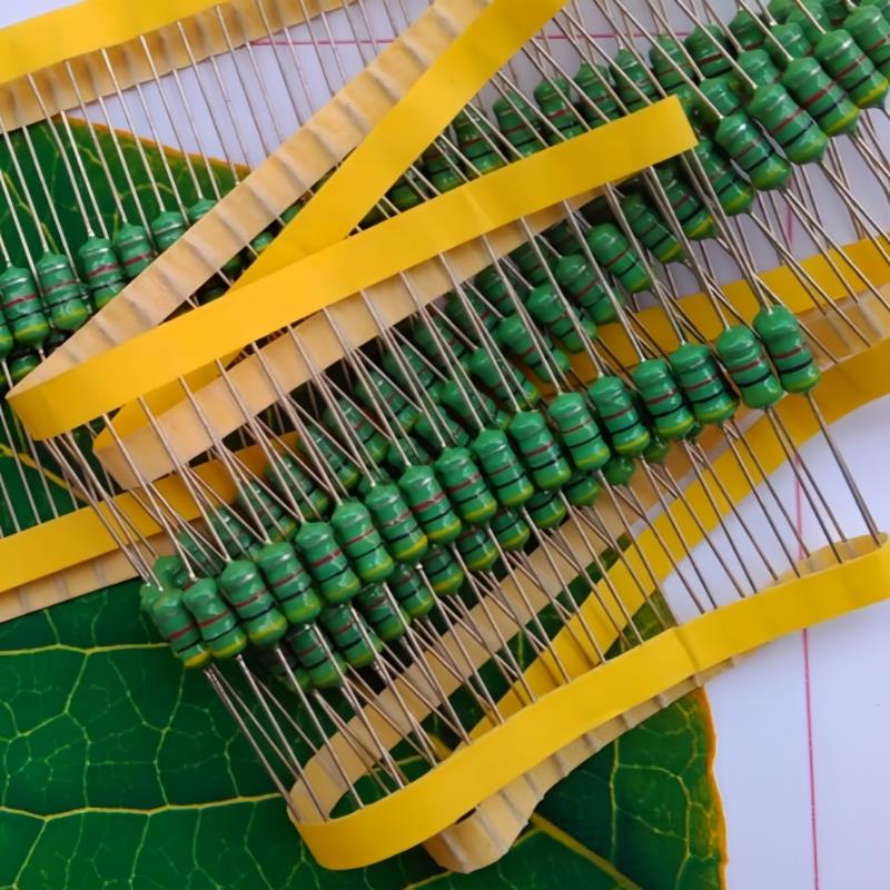 LGA0410 0307 0510 0204色环电感1.2 8.2 12 15 22 100 120uH 1MH