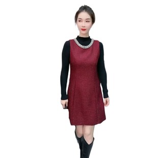 洋气钉珠马甲裙打底衫 时尚 新款 2025冬季 两件套 气质高级感套裙女装