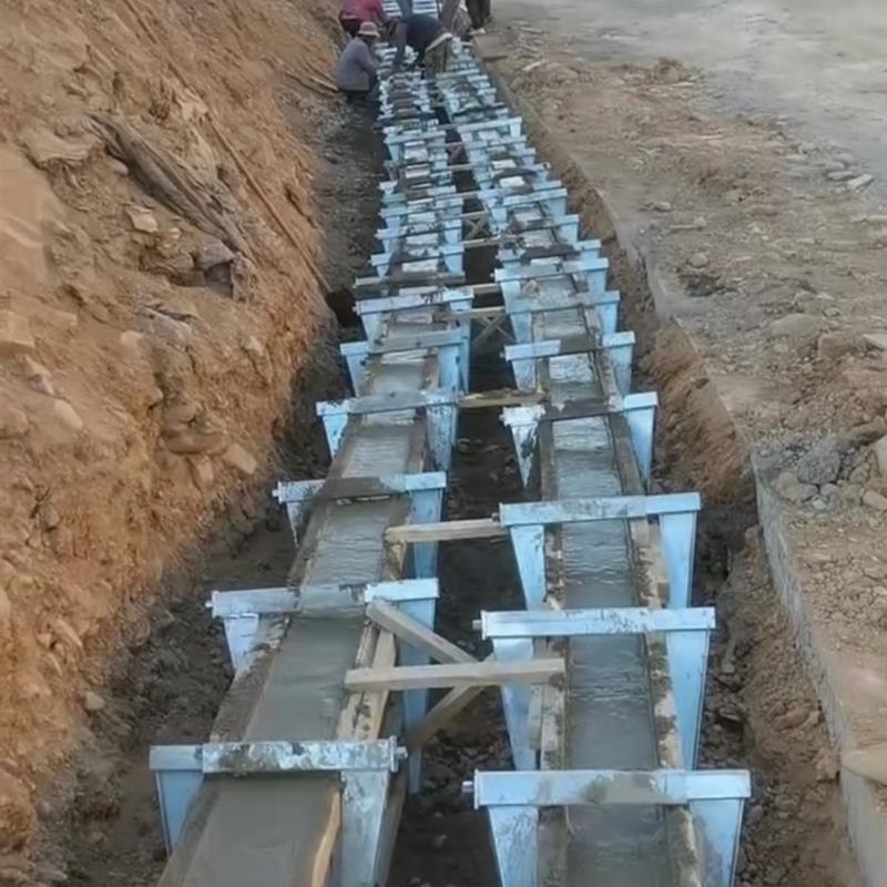 新型水沟定位夹具塑钢模板支模支架卡子可调节水渠夹具定制加工