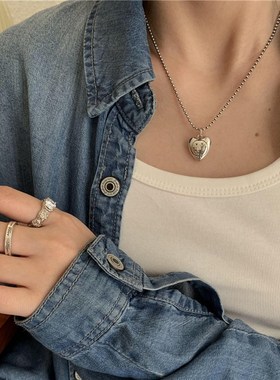 爱心笑脸项链女轻奢小众设计高级感锁骨链2023年新款爆款简约百搭