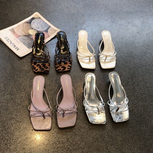 简约方头露趾细带半拖鞋 坡跟夹趾一字带气质凉拖女2025年夏季 新款