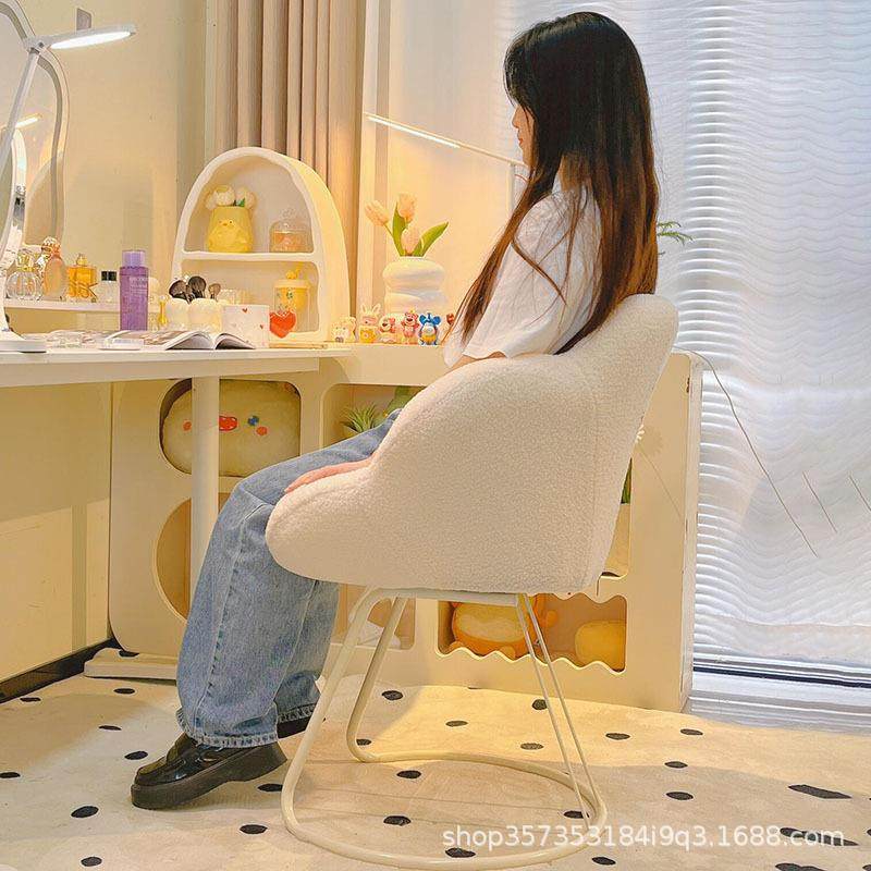 厂生家美甲店用椅子家用卧室凳子女网红化台妆专梳妆MYL花瓣椅子,汽车零部件/养护/美容/维保,正时链条,淘宝优惠券,粉丝福利购,淘宝优惠卷