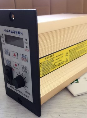 单进单出变频器400W 220V风机水泵变频器可免拆电容 AS02-4S