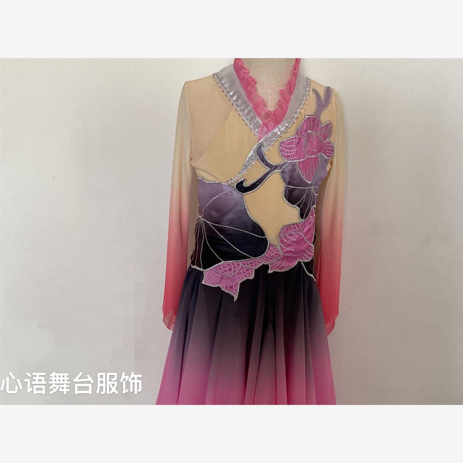 新款桃李杯古典舞爱莲说