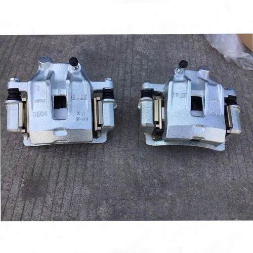 郑州皮卡D22 NP300锐骐皮卡ZD25 P11前刹车分泵制动卡钳前分泵