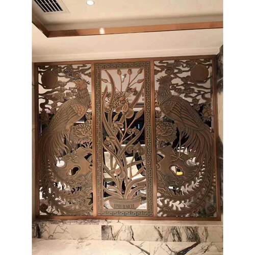 不锈钢屏风隔断钛金镂空雕花酒店花格现代金属中式客厅玄关折叠