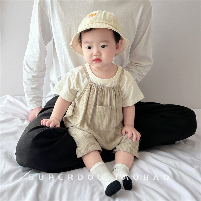 婴儿夏季连体衣0-6月宝宝套装韩版洋气背带裤两件套婴幼儿外出服