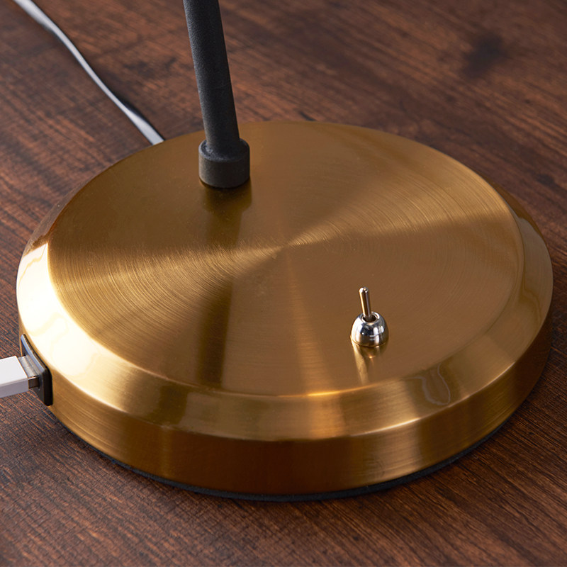 美式乡村简约复古护眼书桌台灯北欧书房卧室床头柜灯办公桌灯具