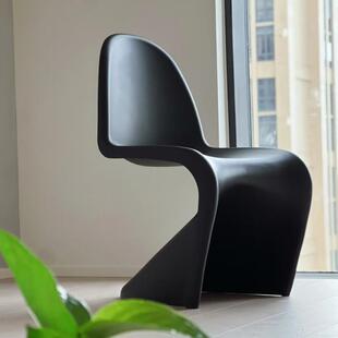 餐椅潘东椅家用轻奢高级感餐桌椅网红可叠放凳子靠背塑料椅子餐凳