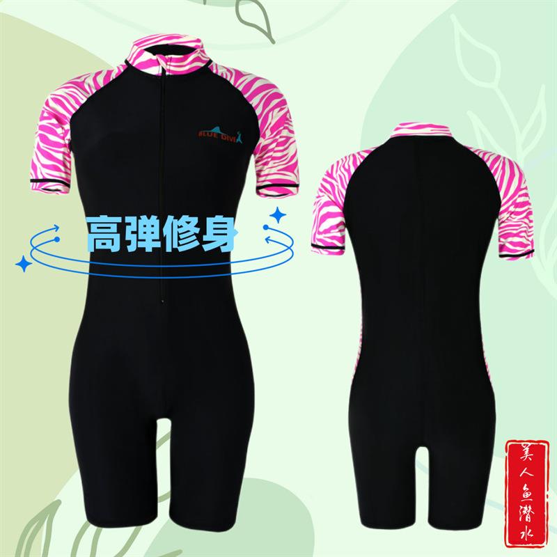 直销新款短连体游泳衣女款短袖防晒遮肚显瘦保守夏季连身专业训练