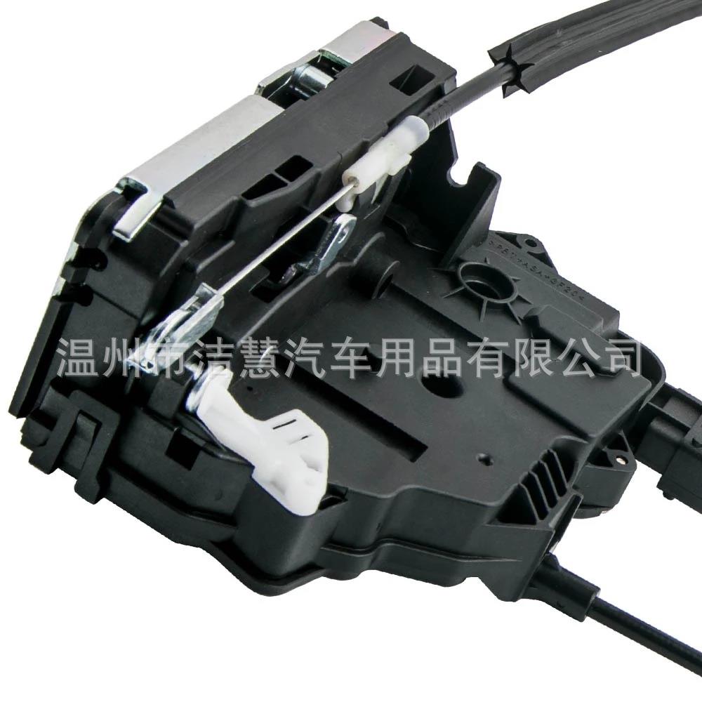 车门锁块总成139379608013457280801633561880适用于菲亚特