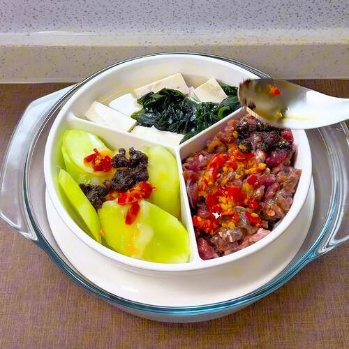 微波炉三件套专用碗家用陶瓷蒸盘蒸笼食品级圆形懒人做饭热菜神器