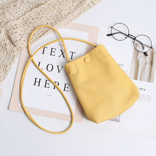 放手机袋软皮包女小包包夏季装手机包的简约迷你水桶Y包散步斜挎