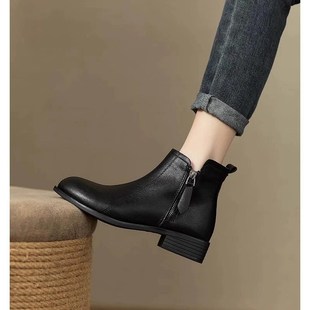 百搭单靴 新款 黑色炸街低跟平底马丁短靴子女短筒英伦风冬季 春秋季