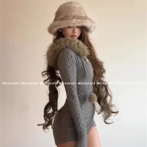 美式纯欲辣妹风毛领连帽麻花针织连体裤女冬季修身显瘦直筒短裤子