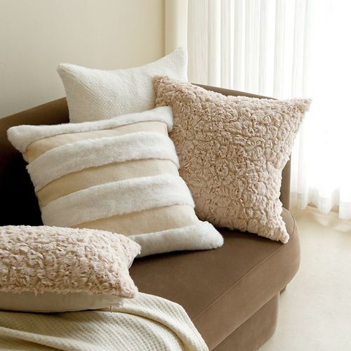 MILA米拉侘寂风奶油系毛绒抱枕轻奢民宿客厅沙发靠枕腰枕靠垫高级