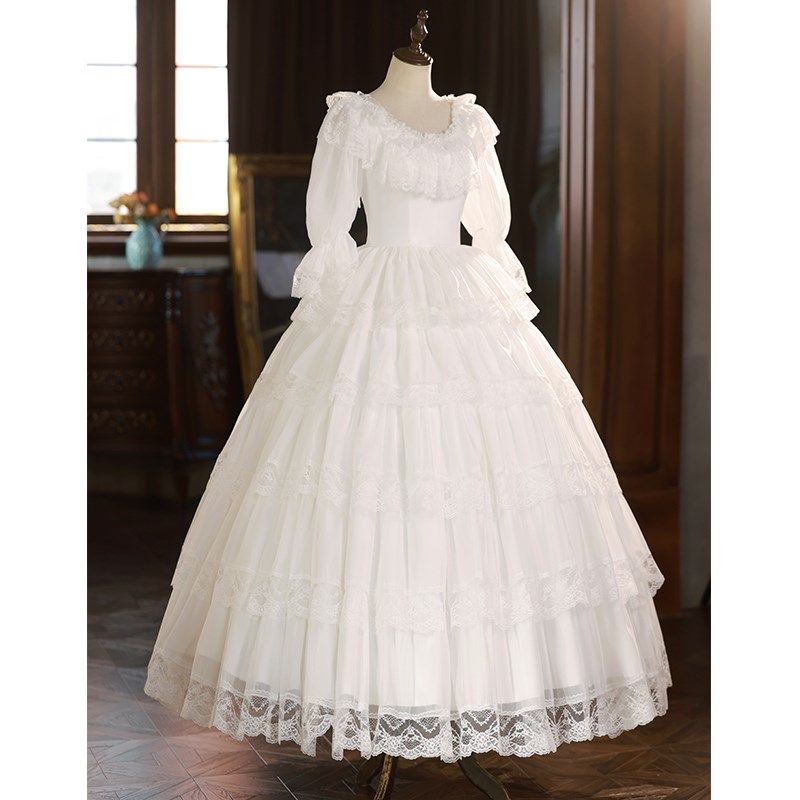 法式蕾丝复古在逃公主轻婚纱旅拍蓬蓬裙古着白色民国风长袖礼服女