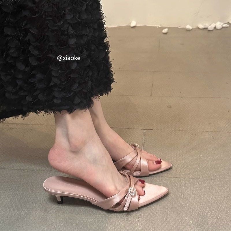 大码女鞋41一43胖脚宽肥法式尖头细跟拖鞋女交叉带气质小猫跟凉拖,女鞋,一字拖,淘宝优惠券,粉丝福利购,淘宝优惠卷