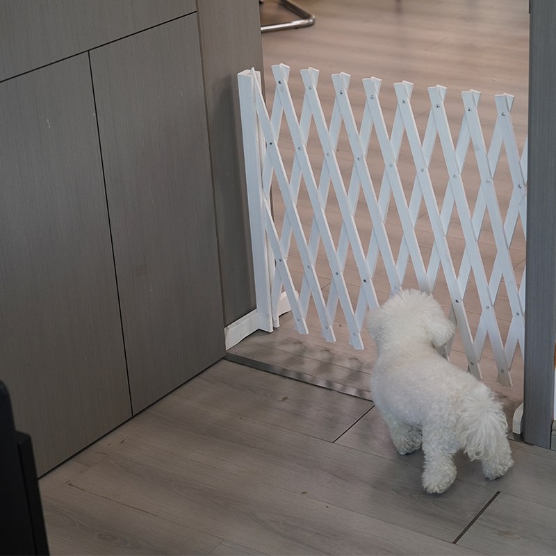 热销宠物围栏狗狗围栏栅栏室内隔离门阳台隔断可伸缩栅栏挡狗挡猫