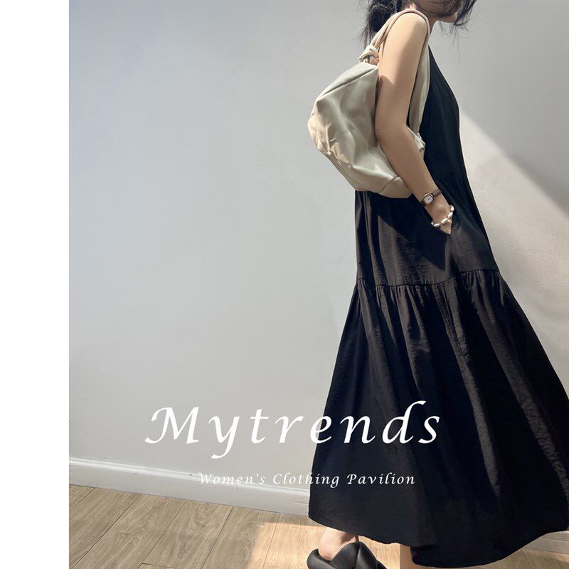 黑色背心无袖连衣裙子女夏季茶歇法式绝美长裙小个子海边蛋糕裙
