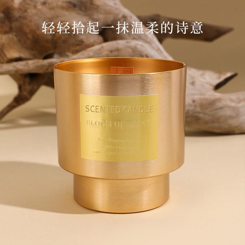 香薰蜡烛创意金属杯大容量大豆蜡木芯卧室留香氛围感香氛新年礼物