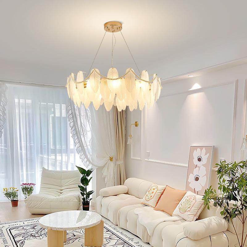 直销新款2023年新款奶油法式轻奢客厅吊灯创意羽毛水晶玻璃主卧室