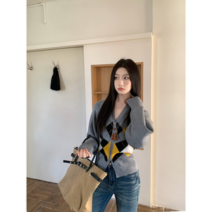 Joeyoo春季新款设计感撞色菱格针织毛衣套装女开衫V领背心两件套